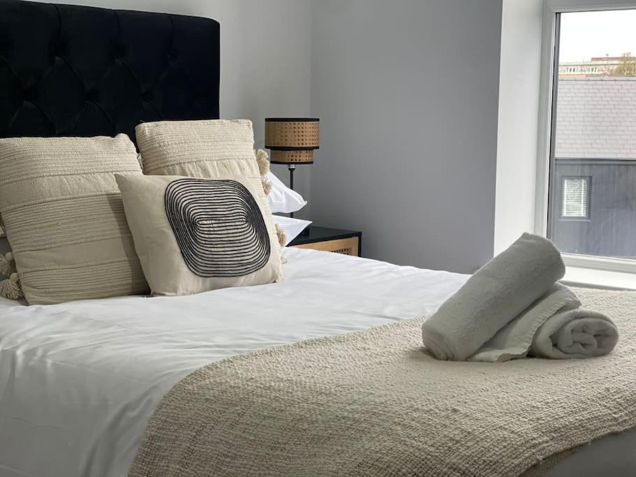 Trendy Apartment In Cardiff Free Parking Экстерьер фото